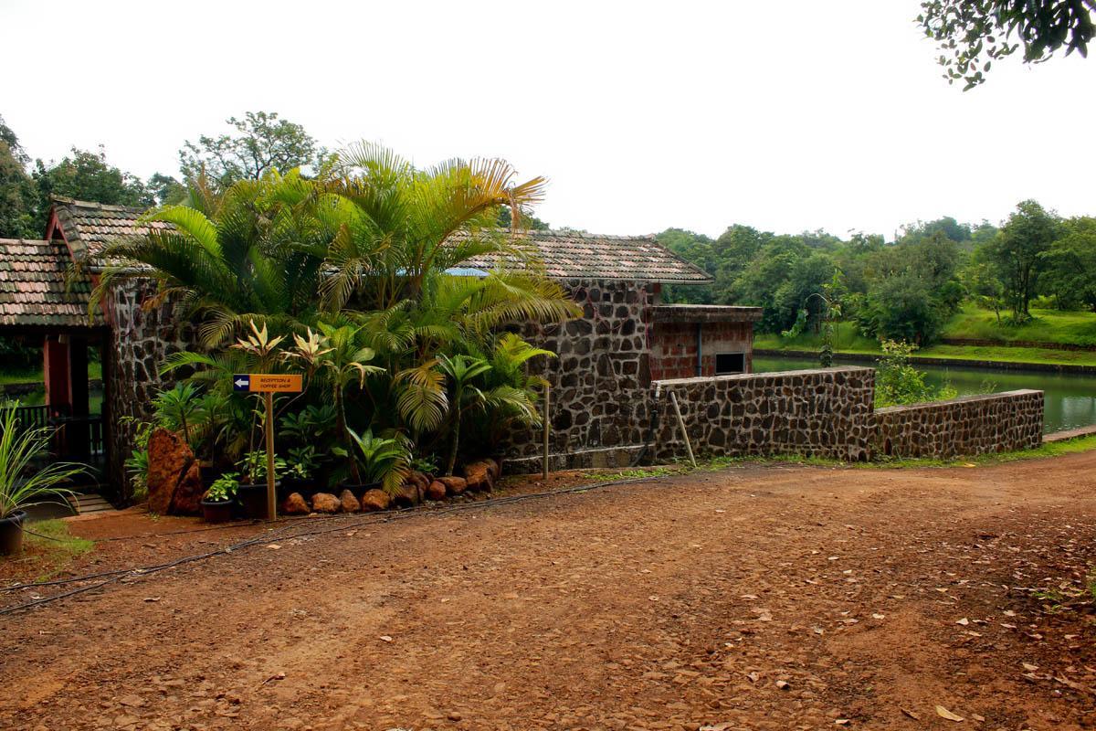 Vatul Cherilyn Monta Resort - Ratnagiri المظهر الخارجي الصورة